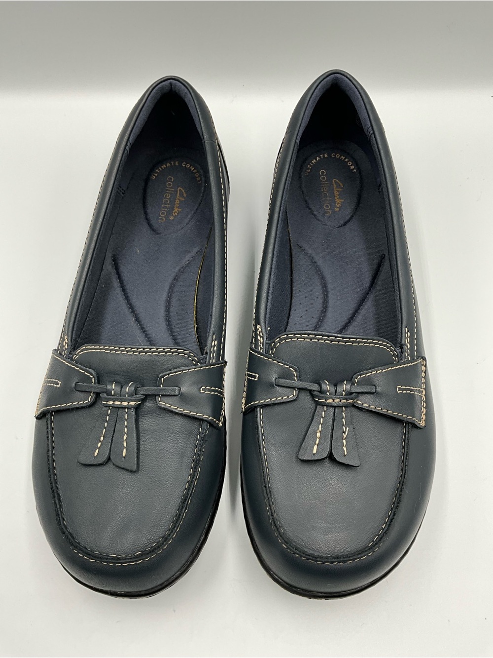 Clarks Loafers Size 10XW Navy Ashland Bubble Leather Tassel Loafers